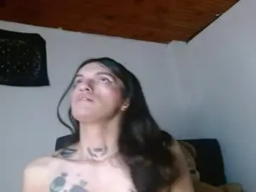 Chaturbate Sex Cam of scarlett_crastrawberry