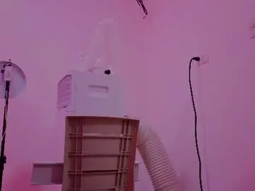 Chaturbate Live Porn of camila_bella_
