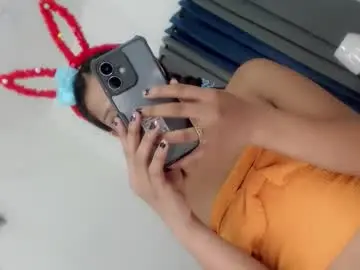 Chaturbate Sex Cam of divine_sawanta