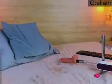 Chaturbate Live Sex Cam of ella_mon