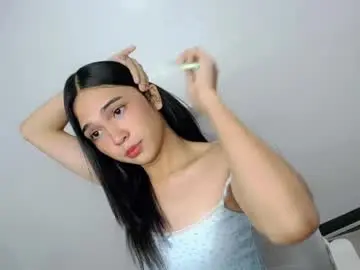 Chaturbate Live Sex Cam of xairah_doux