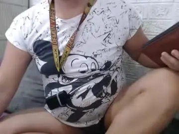 Chaturbate Adult Webcams of i_drain_u_bitch