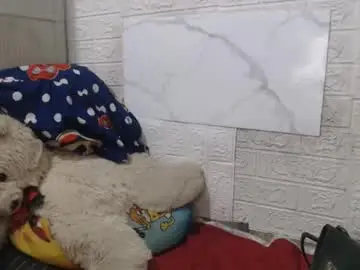 Chaturbate Watch Live Sex Cams of i_drain_u_bitch