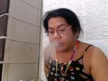 Chaturbate Live Sex Cam of i_drain_u_bitch