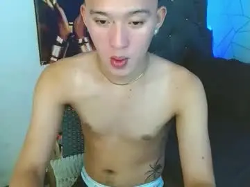 Chaturbate Live Sex Cam of iconicmateoxx