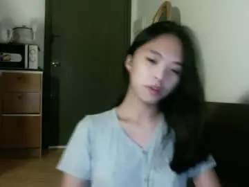 Chaturbate Live Sex Cam of charlette19