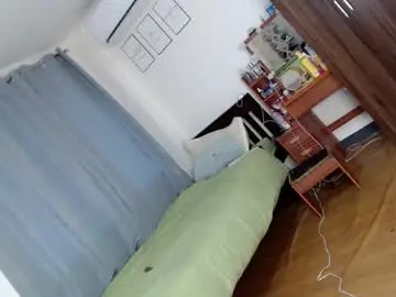Chaturbate Live Sex Cam of cocktaileciousalessia