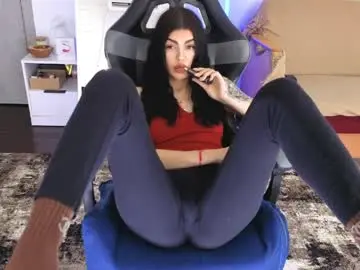 luckyrebel_ from chaturbate