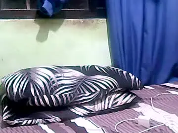 Chaturbate Live Sex of new_taboo_fetishqueen