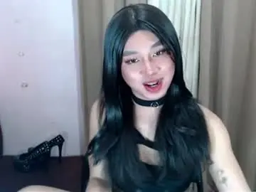 Chaturbate Live Sex Cam of yourslutty_stella69