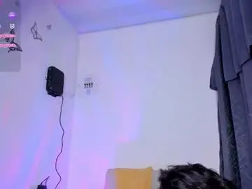 Chaturbate Sex Chat of charlietaylorr__