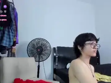 Chaturbate Adult Video Chat of charlietaylorr__