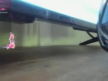 Chaturbate Live Sex Cam of elizabeth_777