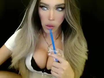 Chaturbate Live Porn of imyour_queen10