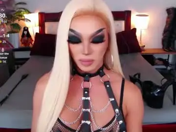Chaturbate Live Sex Cam of jenifers_body