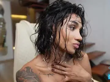 Chaturbate Free Porn Cam of sweetlaurasaenz