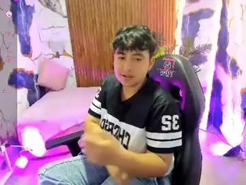 Chaturbate Adult Video Chat of leoo_tay