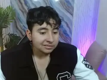 Chaturbate Free Porn Cam of leoo_tay