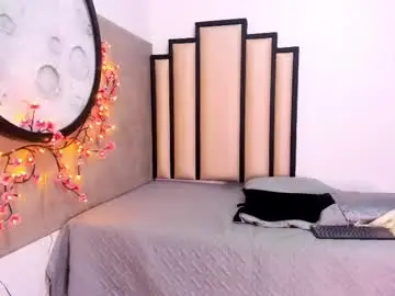 Chaturbate Sex Cam of zhaira_63