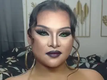 Chaturbate Live Porn of yourtrannyqueenxxx