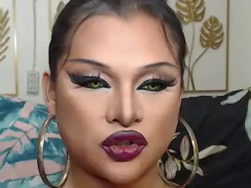 Chaturbate Live Sex Cam of yourtrannyqueenxxx