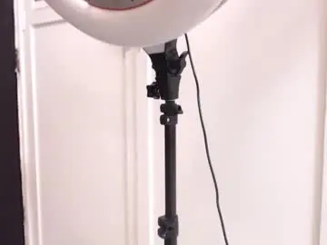 vannellope_roberts from chaturbate