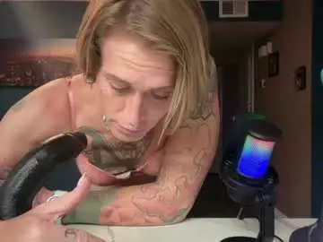 Chaturbate Watch Live Sex Cams of ur_daylee_dose