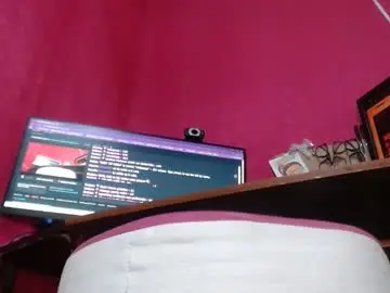Chaturbate Best live sex cam show of paulavaltina21