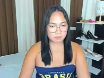 Chaturbate Live Sex Cam of tsuncutkaren
