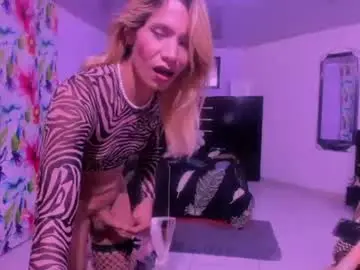 Chaturbate Watch Live Sex Cams of greichellsecret__