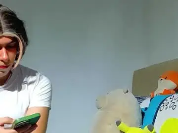 Chaturbate Live Sex Cam of alliison_foxx