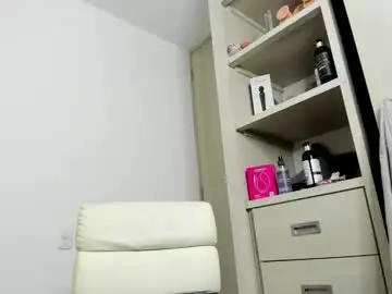Chaturbate Live Sex of xshantall_hotx