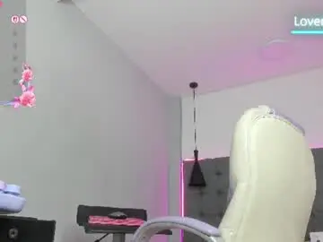 Chaturbate Free Live Porn of scarletcherry18