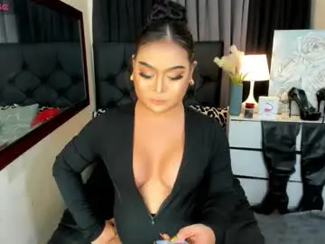 Chaturbate Free Porn Cam of hazelmadonna