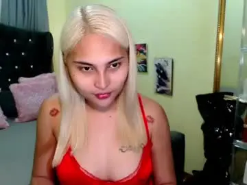 Chaturbate Live Sex Cam of samaralovets