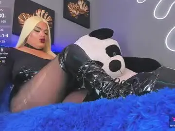 Chaturbate Nude Webcam of misskassandraa_