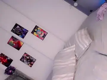 Chaturbate Nude Webcam of meelanyalejandraa