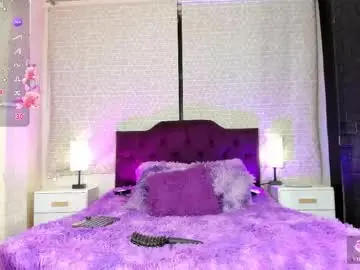 Chaturbate Live Sex Cam of zamara_kleii