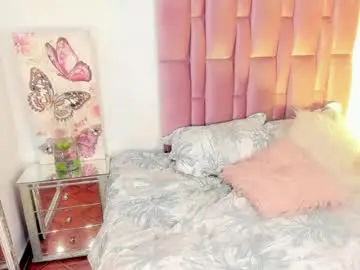 Chaturbate Best live sex cam show of nicolebrunett