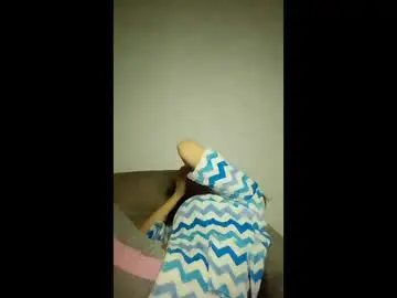 cameron_puppy from chaturbate