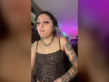 Chaturbate Live Sex Cam of theeking_venus