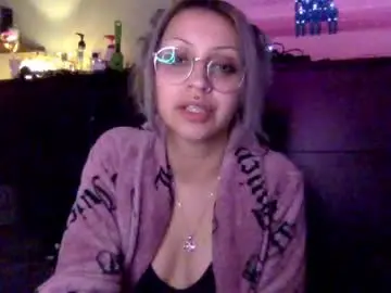 Chaturbate Free Live Porn of theeking_venus