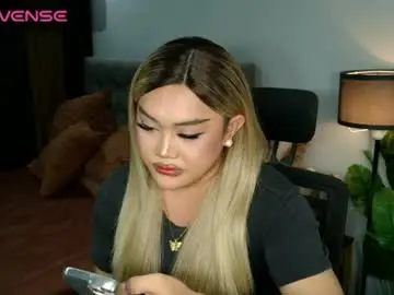 Chaturbate Watch Live Sex Cams of lustful_sasha