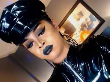 Chaturbate Adult Webcams of urmajestytyra