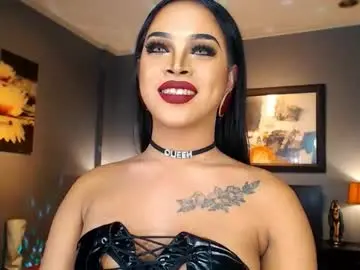 Chaturbate Adult Video Chat of urmajestytyra