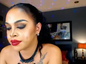 Chaturbate Watch Live Sex Cams of urmajestytyra