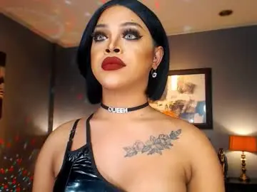 Chaturbate Free Porn Cam of urmajestytyra