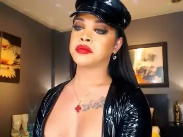 Chaturbate Free Live Porn of urmajestytyra