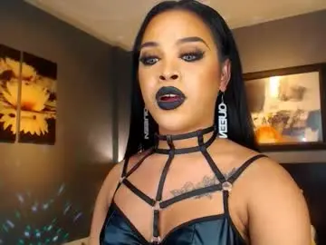 Chaturbate Live Porn of urmajestytyra