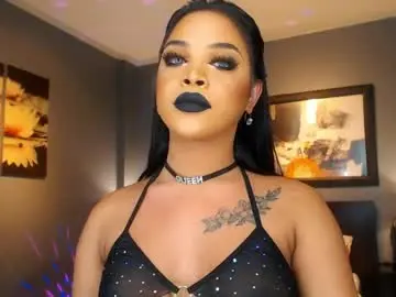 Chaturbate Free Porn Cam of urmajestytyra